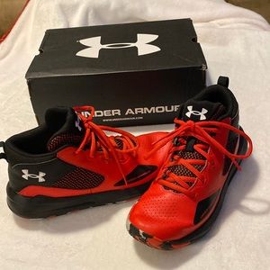 Boys Under Armour sneakers